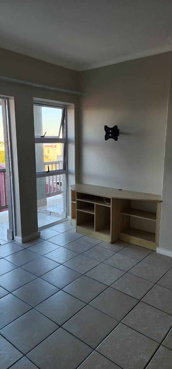 2 Bedroom Property for Sale in Dana Bay Western Cape